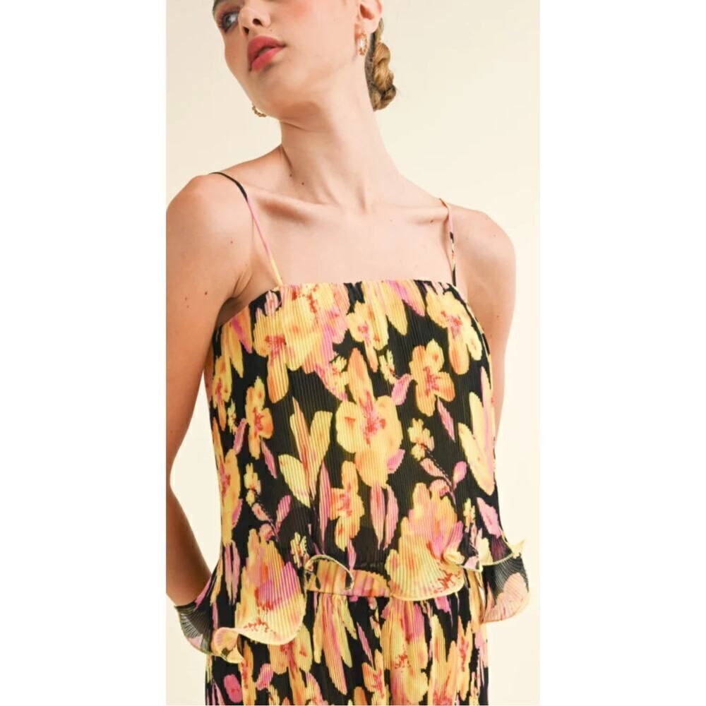 RESET by Jane Pleated Floral Quinn Top Sz. S